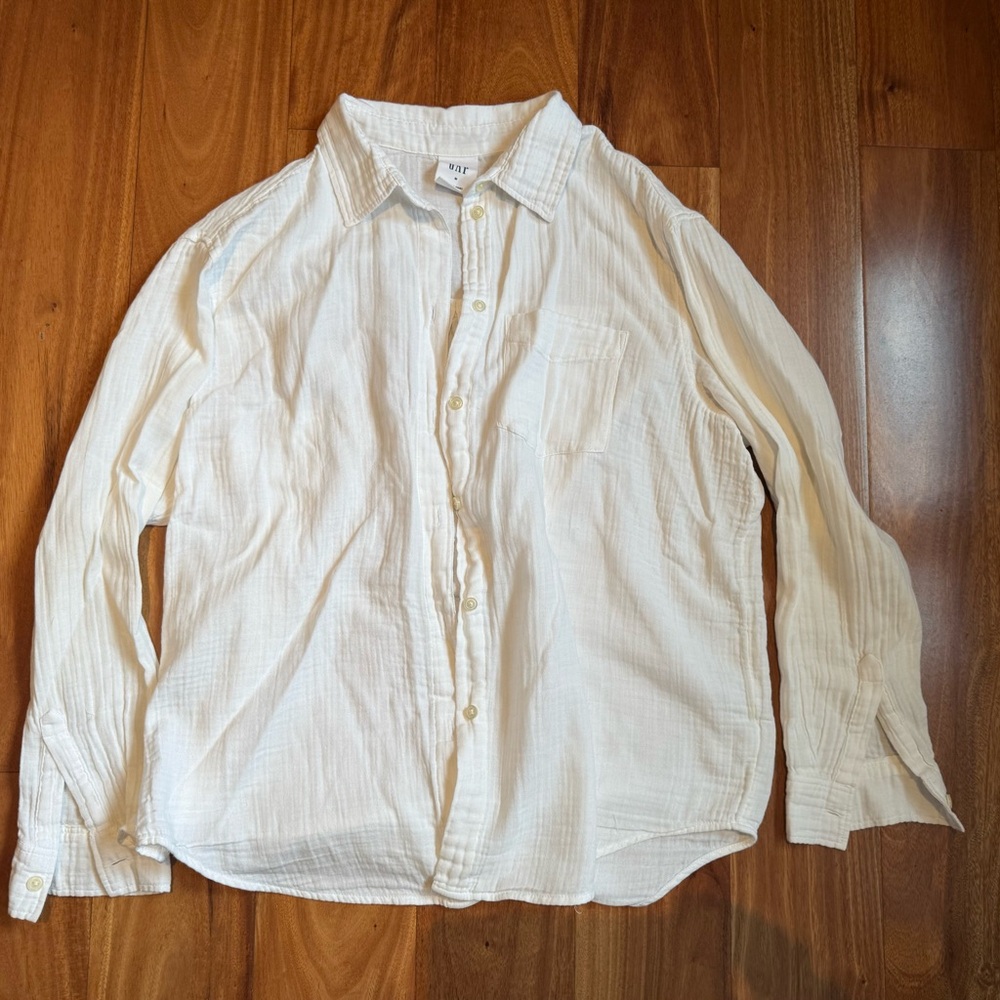 GAP white Casual Button-Down Shirt